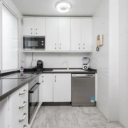 4 Bedroom In Puerto Banus 150 Meters From The Lägenhet *