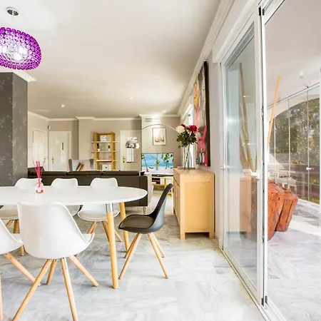 4 Bedroom In Puerto Banus 150 Meters From The Lägenhet Marbella