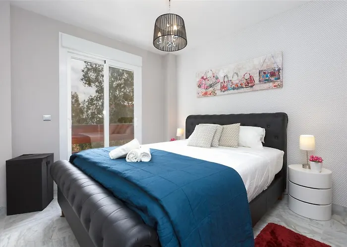 4 Bedroom In Puerto Banus 150 Meters From The מארבלה