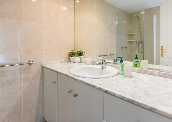 דירה 4 Bedroom In Puerto Banus 150 Meters From The