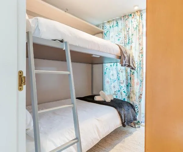 4 Bedroom In Puerto Banus 150 Meters From The מארבלה